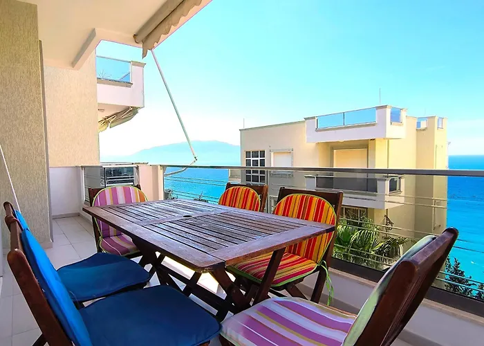 Blue Escape Sea View With Balcony Vlorë