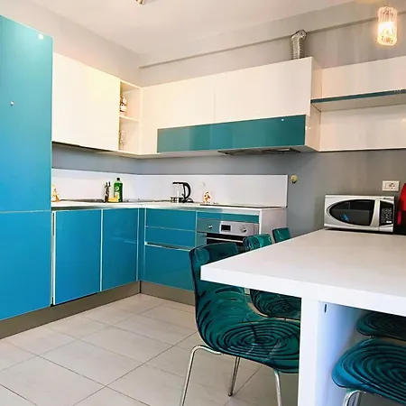 Blue Escape Sea View With Balcony * Vlore