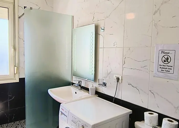 Blue Escape Sea View With Balcony Apartment Vlore